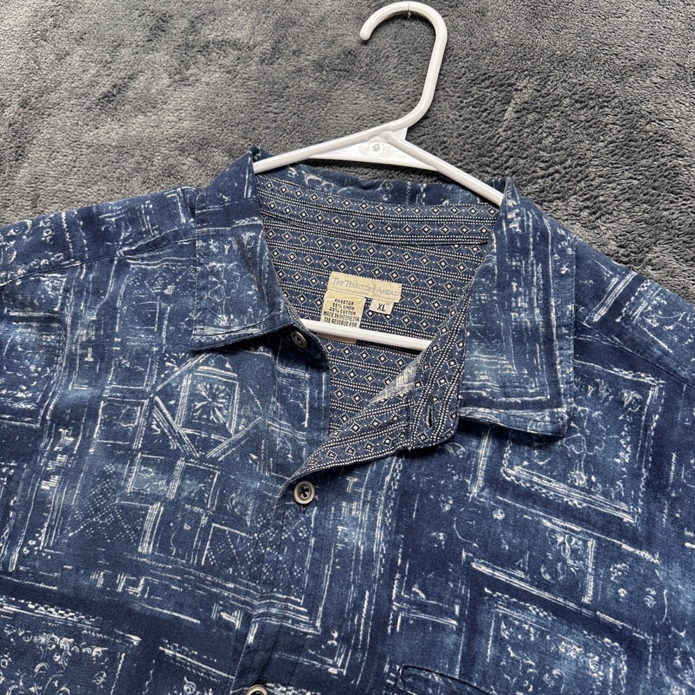 The Territory Ahead Button Down Mens XL Blue Linen Blend Batik Print Shirt